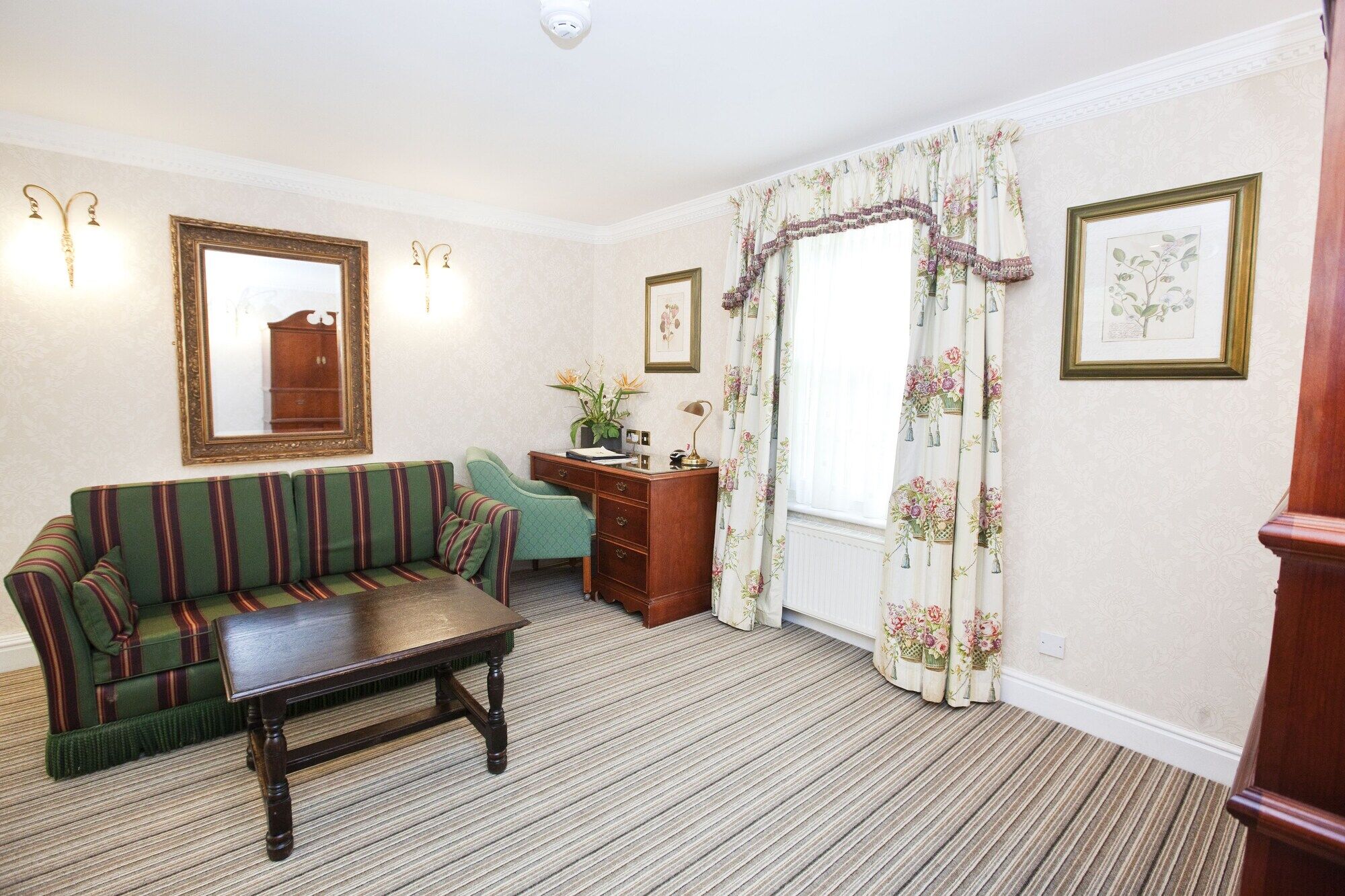 Marygreen Manor Brentwood Exteriér fotografie
